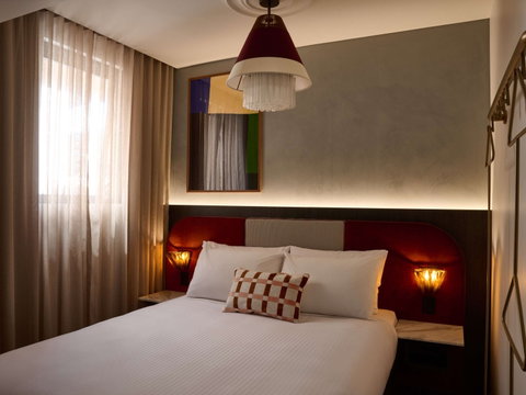 Hotel Morris Sydney - Tourism Adelaide 0