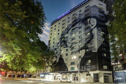 Club Wyndham Sydney, Trademark Collection - Tourism Adelaide 1