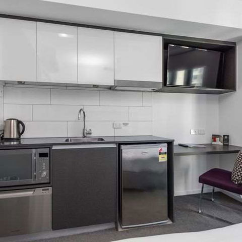 H On Mitchell Apartment Hotel - Tourism Adelaide 1