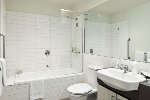 Punthill Essendon Grand - Tourism Adelaide 2