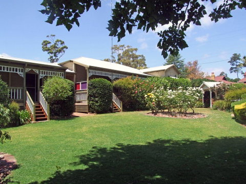 Adamsons Riverside Accommodation - Tourism Adelaide 0
