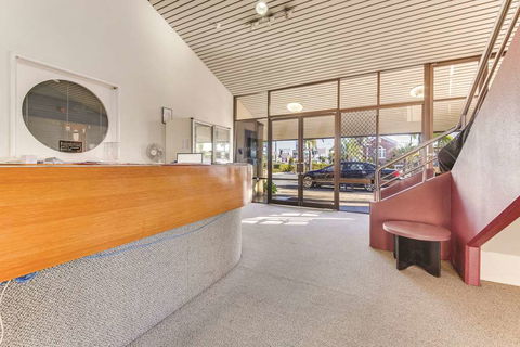 Rockhampton Riverside Central Hotel - Tourism Adelaide 1