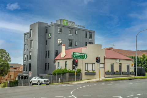 Holiday Inn Stes Parramatta Mar - Tourism Adelaide 0