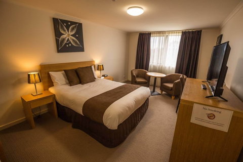 Bairnsdale International - Tourism Adelaide 5