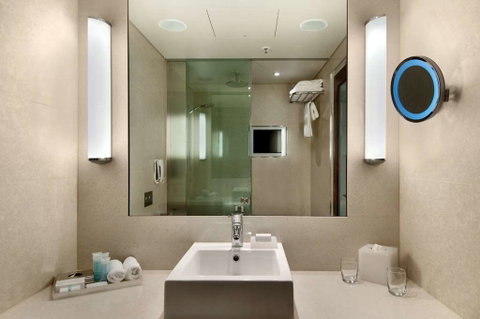Hilton Sydney - Tourism Adelaide 6