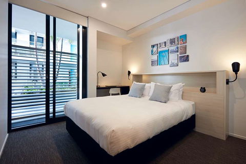 Veriu Camperdown - Tourism Adelaide 4