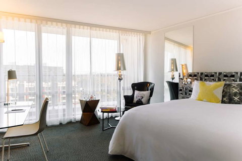 QT Canberra - Tourism Adelaide 4