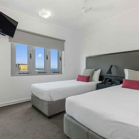 H On Mitchell Apartment Hotel - Tourism Adelaide 4