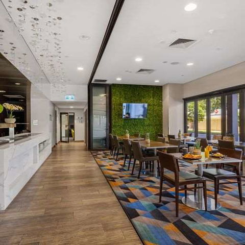 H On Mitchell Apartment Hotel - Tourism Adelaide 7