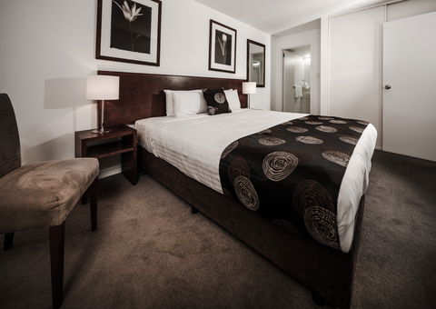 Salamanca Suites - Tourism Adelaide 0