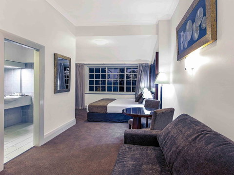 Mercure Monte Pio Hotel & Conference Ctr - Tourism Adelaide 2