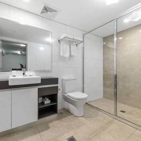 H on Mitchell Apartment Hotel - Tourism Adelaide 2