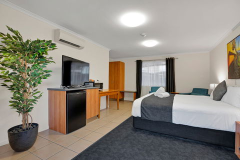 Windmill Motel And Events Centre - Tourism Adelaide 2