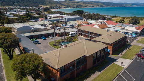 Best Western Apollo Bay and Apartments - Tourism Adelaide 0