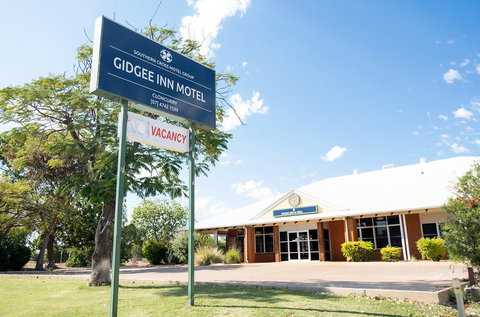 Gidgee Inn - Tourism Adelaide 0