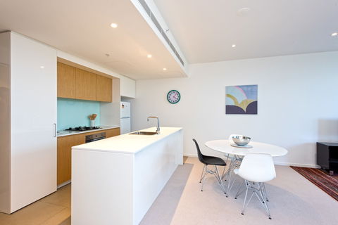 Astra Apartments MacQuarie Park - Tourism Adelaide 2