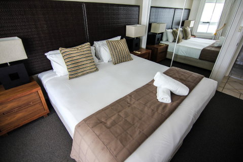 Phoenician Resort - Tourism Adelaide 1