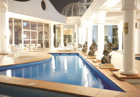 Phoenician Resort - Tourism Adelaide 2