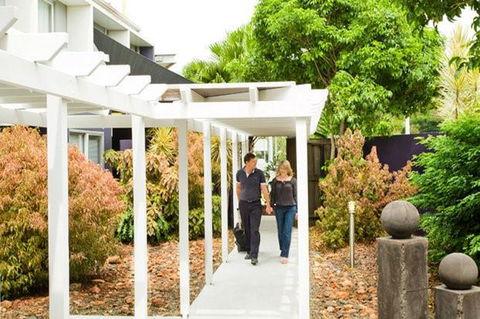 Rocklea International Hotel - Tourism Adelaide 1