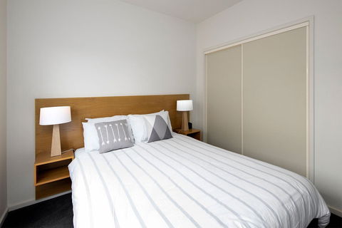 Lady Bay Resort - Tourism Adelaide 1
