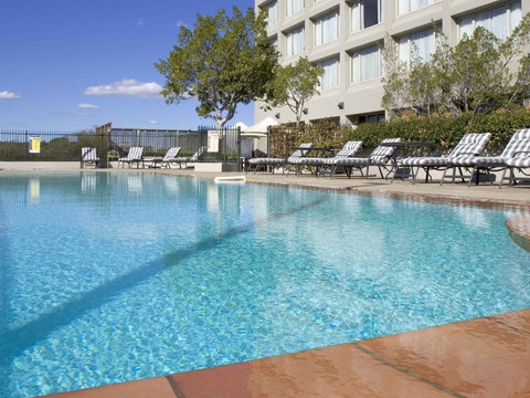 Mercure Hotel Parramatta - Tourism Adelaide 2