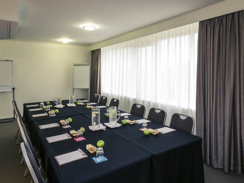 Mercure Hotel Parramatta - Tourism Adelaide 9