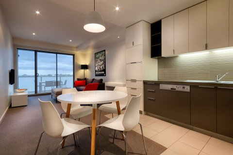 Caroline Serviced Apartments - Tourism Adelaide 8