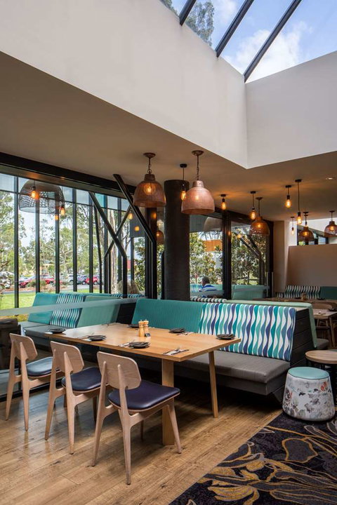 Dingley International Hotel - Tourism Adelaide 13