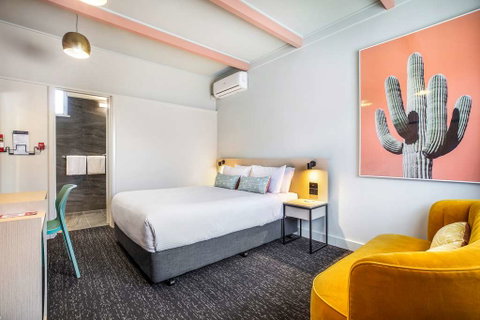 Sandbelt Club Hotel - Tourism Adelaide 2