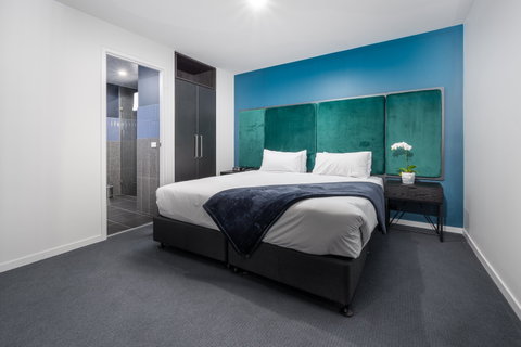 Oros Plus Hotel - Tourism Adelaide 7
