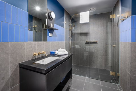 Oros Plus Hotel - Tourism Adelaide 14