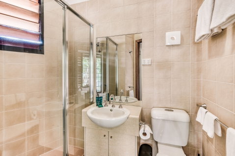 Palms City Resort - Tourism Adelaide 8