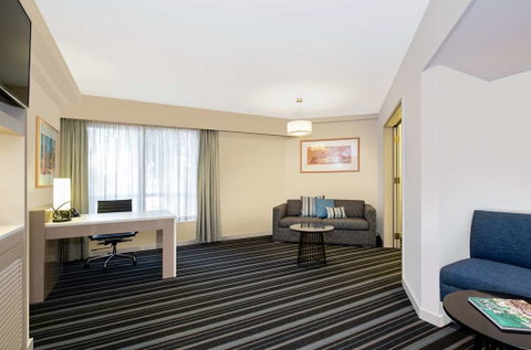 DoubleTree by Hilton Esplanade Darwin - Tourism Adelaide 5