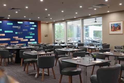 DoubleTree by Hilton Esplanade Darwin - Tourism Adelaide 12