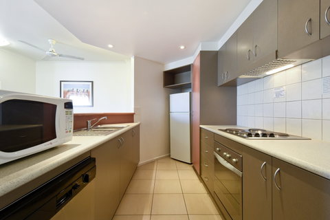 Metro Advance Apartments & Hotel - Tourism Adelaide 4