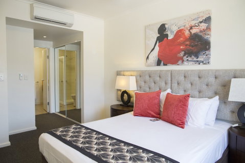 Metro Advance Apartments & Hotel - Tourism Adelaide 7