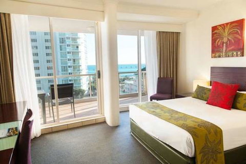 Mantra Twin Towns Coolangatta - Tourism Adelaide 6