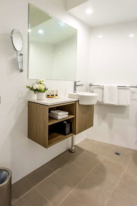 Pacific Hotel Brisbane - Tourism Adelaide 1