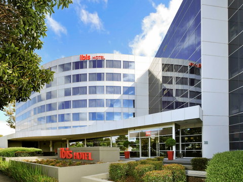 Hotel Ibis Glen Waverley - Tourism Adelaide 0