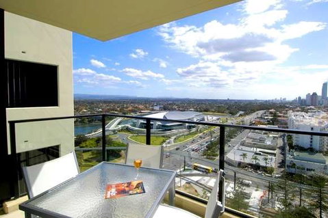 Mantra Broadbeach on the Park - Tourism Adelaide 1