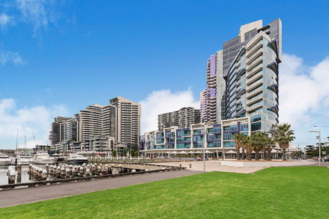 DPC New Quay - Tourism Adelaide 0
