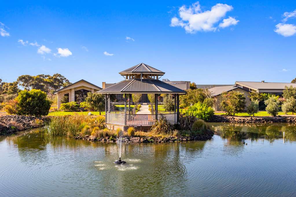 Essendon Airport VIC Tourism Adelaide