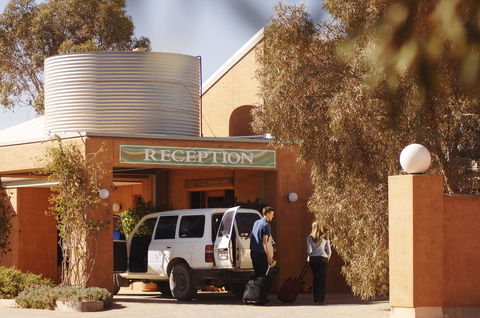 Mud Hut Motel - Tourism Adelaide 0