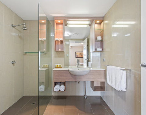 CBD Executive Apartments - Tourism Adelaide 2