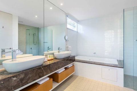 RACV Noosa Resort - Tourism Adelaide 2