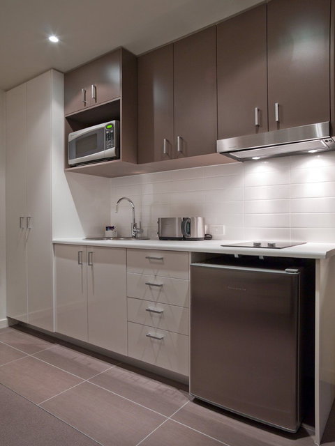 Quest Cheltenham Serviced Apartments - Tourism Adelaide 8