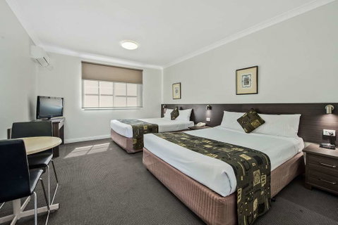 Comfort Inn Dandenong - Tourism Adelaide 6