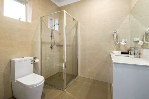 Comfort Inn Dandenong - Tourism Adelaide 11