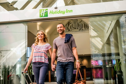 Holiday Inn Potts Point - Tourism Adelaide 2