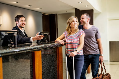Holiday Inn Potts Point - Tourism Adelaide 4